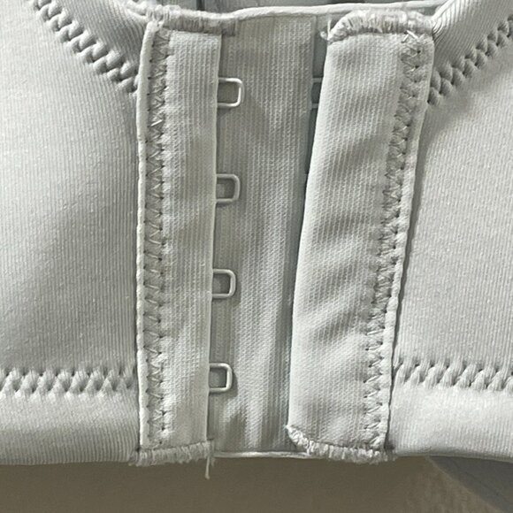 NWT, VANITY FAIR Beauty Back Full Figure No Poke Underwire Bra, Pale Green - 46D - Picture 7 of 10